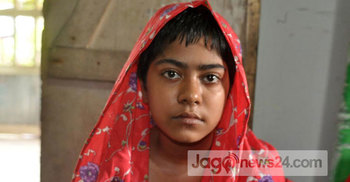 প্রধানমন্ত্রীর চেক হাতে পেল সুমাইয়া