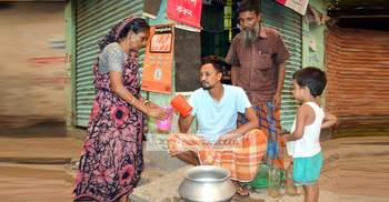 রমজানে ফ্রি মিলছে ফ্রিজের ঠান্ডা পানি