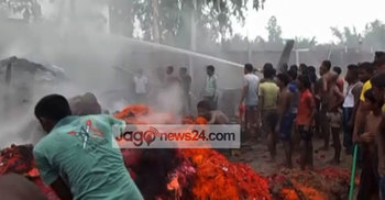 গোবিন্দগঞ্জে তুলার মিলে আগুন