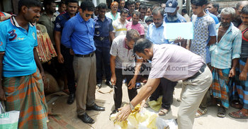 ঝিনাইদহে বিভিন্ন প্রতিষ্ঠানে জরিমানা, পলিথিন ধ্বংস