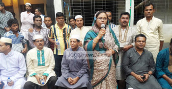 উন্নয়ন অব্যাহত রাখতে নৌকায় ভোট দিন : চুমকি