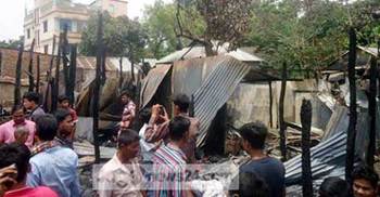 শেরপুরে আগুনে ৫টি দোকান ভস্মীভূত
