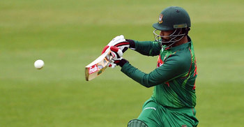 তামিমের ঝড়ো হাফ সেঞ্চুরি