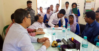 অতিরিক্ত যাত্রী বোঝাইয়ের কারণেই নৌকাডুবি