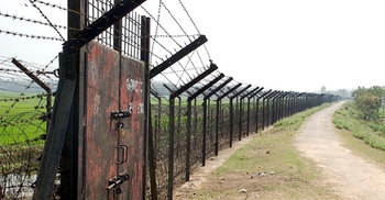 রাজশাহীতে বিজিবির হাতে ৩ বিএসএফ আটক