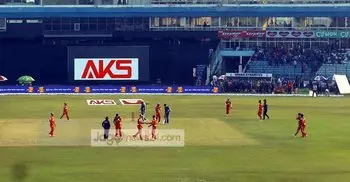 Lewis helps Dhaka scale their highest BPL chase