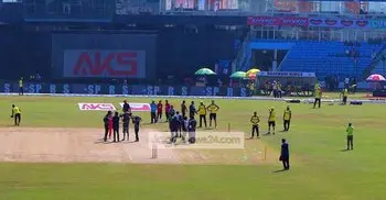 Rajshahi lose 2 early wickets