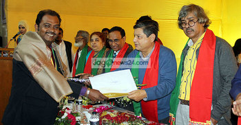 ব্রাহ্মণবাড়িয়ায় ৫ বিশিষ্টজনকে সম্মাননা