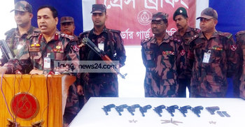 চাঁপাইনবাবগঞ্জে ৯টি পিস্তল উদ্ধার