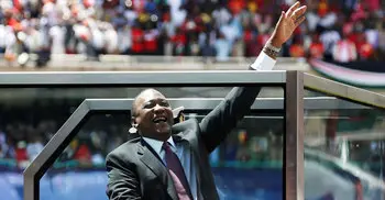 Uhuru Kenyatta sworn in for second term as Kenyan president
