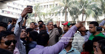 বাধা নেই কিন্তু জায়গা তো এইটুক : ফখরুল