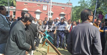 জেলা প্রশাসকের আশ্বাসের পর শান্ত হলো পরিস্থিতি
