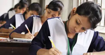 562 overseas students pass JSC exams