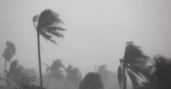Cyclone batters southwestern India coast killing 14, many missing