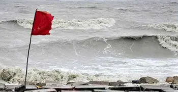 Maritime ports asked to hoist signal 3