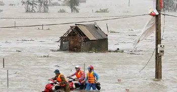 Typhoon fatalities climb to 106, 25 missing in central Vietnam