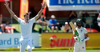 Zimbabwe, bowled out for 68, forced to follow on