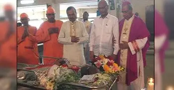 Nahid condoles death of Father Benjamin Costa