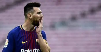 Man City ready to bid £358m for Messi