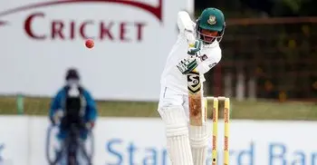 Bangladesh lose three in chase of 424
