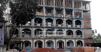 নির্মাণাধীন ভবন থেকে পড়ে শ্রমিকের মৃত্যু