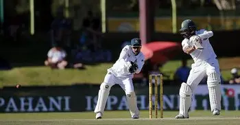 South Africa finish day 1 at 428/3 against Bangladesh