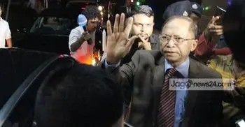 CJ Sinha off to Australia