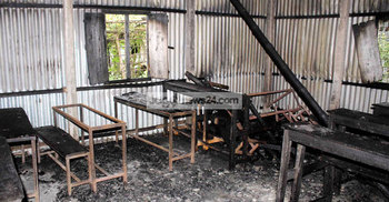 কালিহাতীতে দুর্বৃত্তের আগুনে বিদ্যালয় পুড়ে ছাই