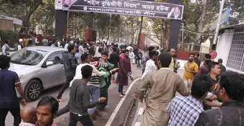 Dr Kamal’s motorcade ‘attacked’
