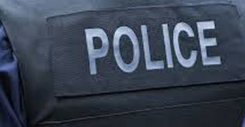 এনএসআই কর্মকর্তার স্ত্রীর সঙ্গে অসৌজন্যমূলক আচরণ কনস্টেবলের