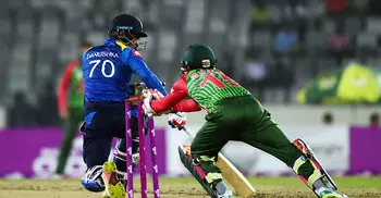 Sri Lanka beat Bangladesh by 6 wickets in first T20I
