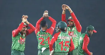 Bangladesh opt to bowl, Shakib in for Abu Hider