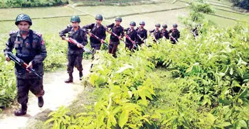 Myanmar Army opens fire along border