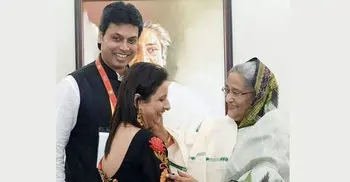 Tripura CM phones Sheikh Hasina, seeks cooperation
