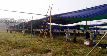 ইজতেমা মাঠে শেষ মুহূর্তের প্রস্তুতি চলছে