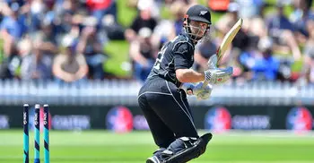 New Zealand beat Pakistan by 61 runs in 1st ODI
