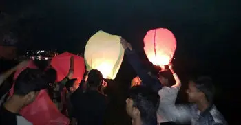 Police bans releasing sky lanterns in Dhaka