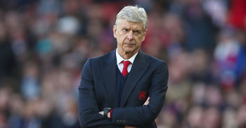 ডাগ আউটে তিন ম্যাচ নিষিদ্ধ ওয়েঙ্গার