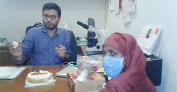 বাংলাদেশি রোগীকে এক লাখ রুপি দিলেন কলকাতার ডাক্তার