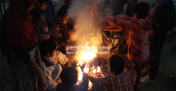 সিরাজগঞ্জে আগুন পোহাতে গিয়ে দগ্ধ শ্রমিকের মৃত্যু