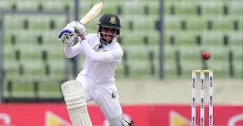 East Zone amass 340/5 as Mominul hits ton in BCL