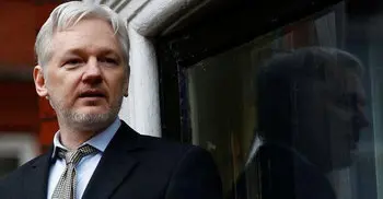 Ecuador gives Assange citizenship
