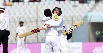 Bangladesh dominate 1st day after Mominul’s dazzling ton