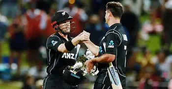 New Zealand beat Pakistan in fourth ODI