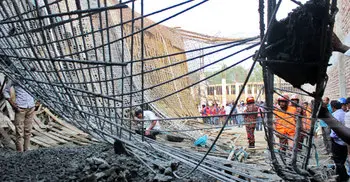 দিনাজপুরে বিএডিসির নির্মাণাধীন হিমাগার ধসে ৪ শ্রমিক আহত