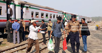 দ্বিতীয় দিনে সিরাজগঞ্জে ৪২০ যাত্রীকে জরিমানা