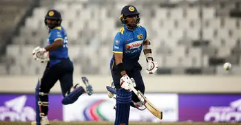 Sri Lanka beat Zimbabwe by 5 wickets