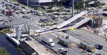 Florida foot bridge collapse leaves 4 people dead