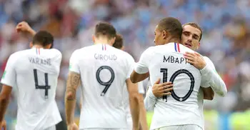 France beat Uruguay to reach semi-finals