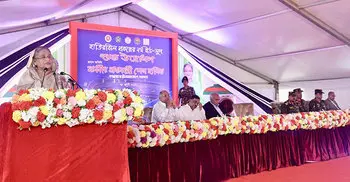 PM unveils plans for improved commuting system in Dhaka